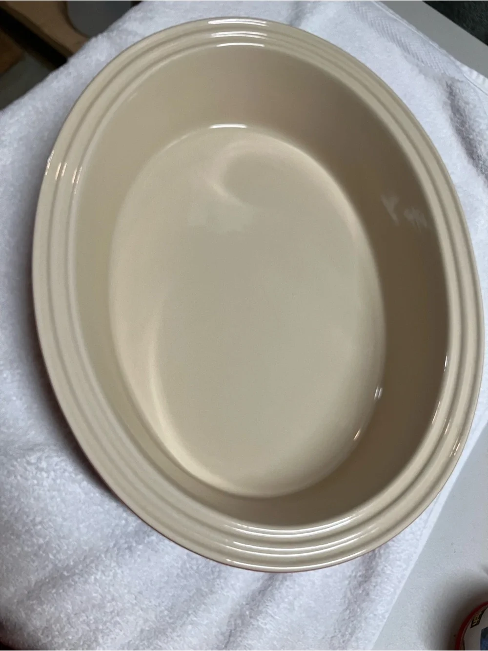 Le Creuset Stoneware Heritage Covered Oval Casserole Dish Red 17.25”